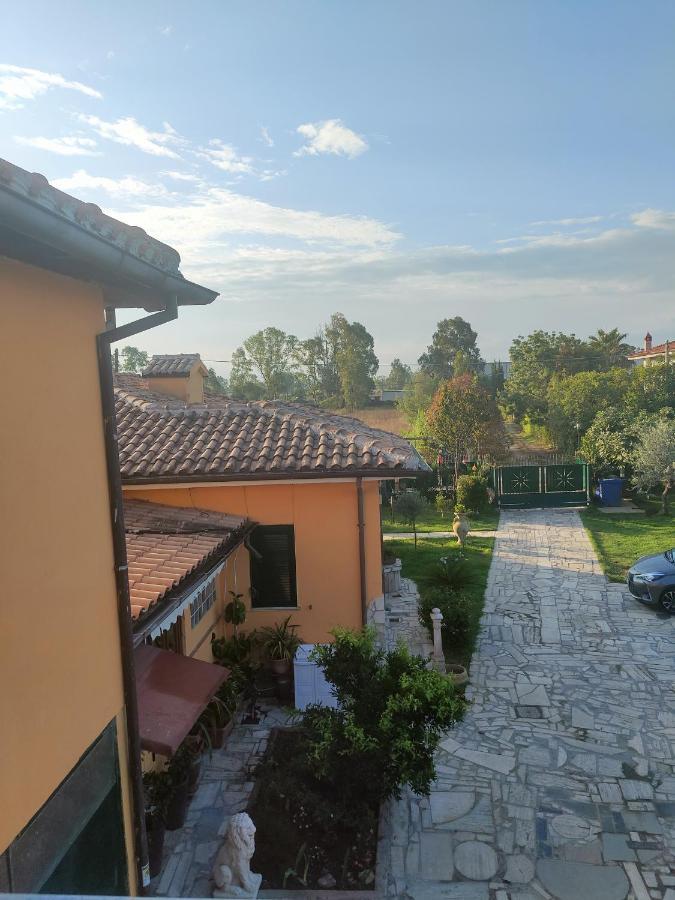 Mevianus Apartment Borgo San Michele  Luaran gambar